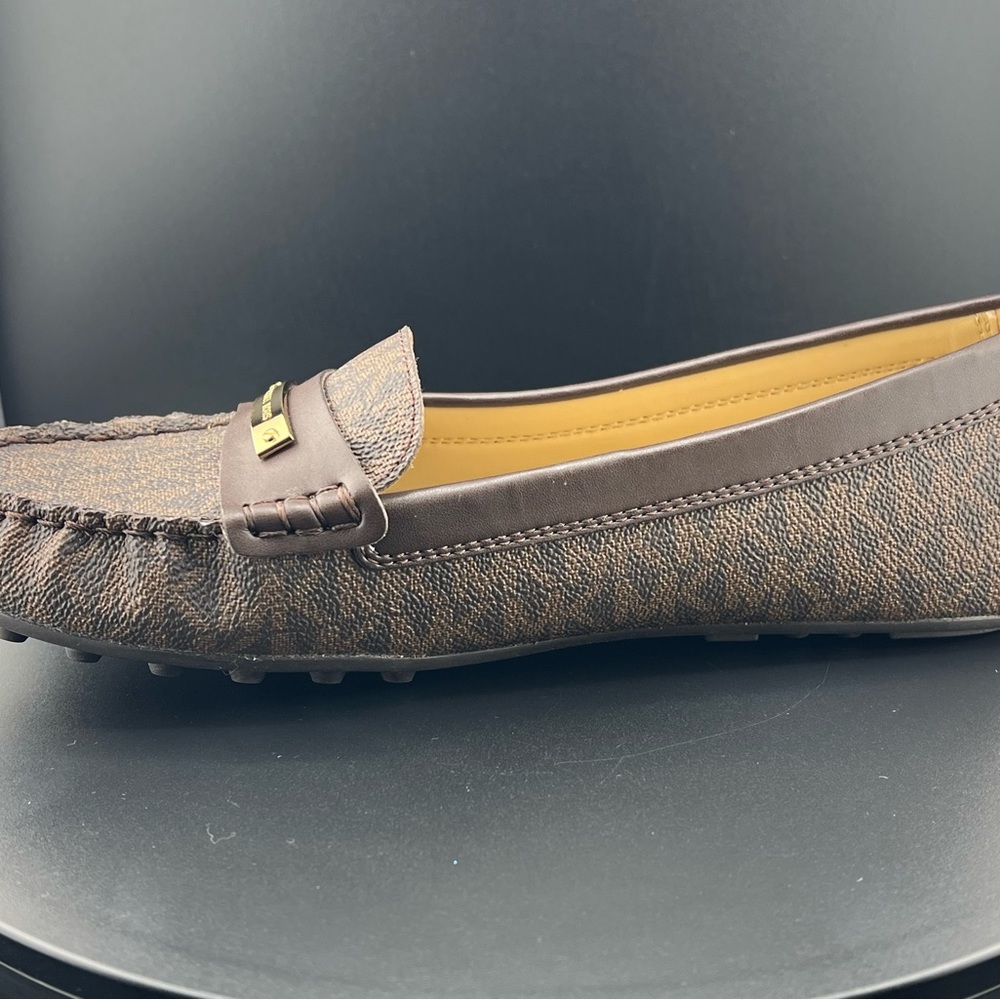 Michael Kors Everett Loafers - Women - Picture 12 of 16